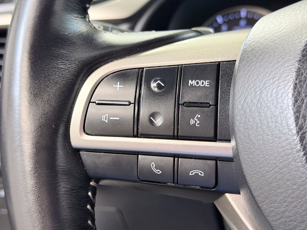 Used 2020 Lexus RX 350L Premium w/ Premium Package AWD/4WD image 53