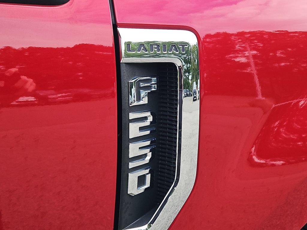 Used 2021 Ford F250 Lariat w/ Chrome Package AWD/4WD image 12