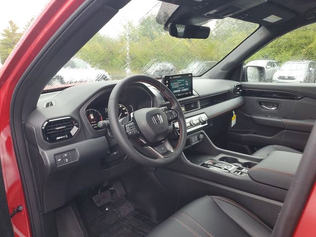 New 2025 Honda Pilot TrailSport image 18
