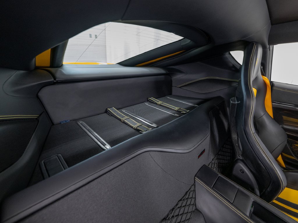 Used 2017 Ferrari F12tdf RWD image 16