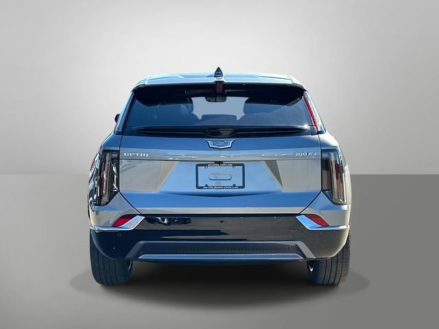 New 2026 Cadillac Optiq Luxury 1 image 15