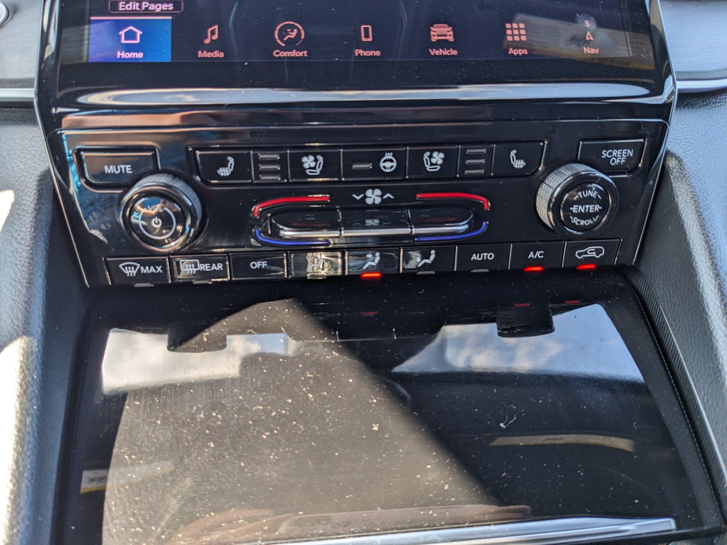 Used 2025 Jeep Grand Cherokee Limited w/ Luxury Tech Group II AWD/4WD image 31