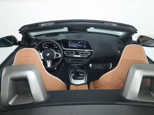Used 2026 BMW Z4 M40i w/ Premium Package RWD image 25