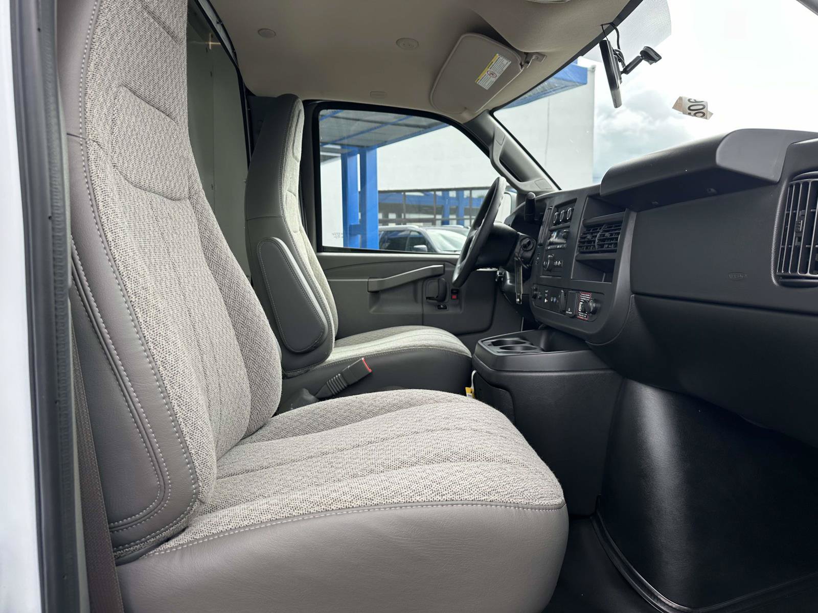 New 2025 Chevrolet Express 3500 w/ Power Convenience Package RWD image 26