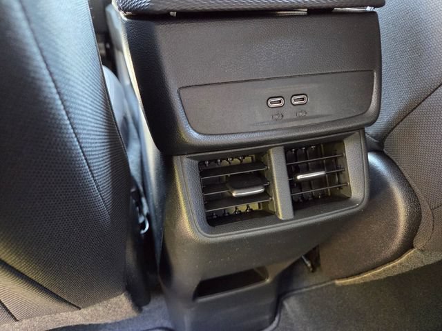 New 2026 Chevrolet Equinox LT w/ Safety and Technology Package AWD/4WD image 19
