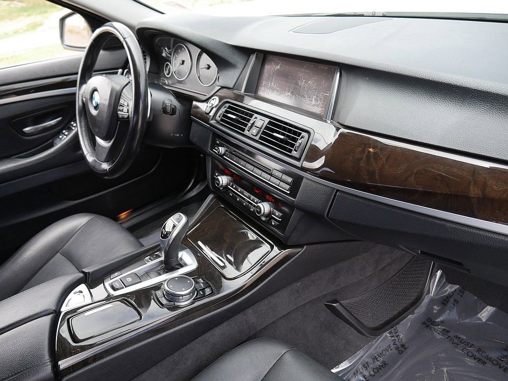 Used 2016 BMW 535i Sedan RWD image 61