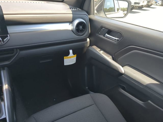 New 2025 Chevrolet Colorado LT RWD image 16