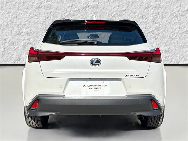 Used 2025 Lexus UX 300h FWD image 4