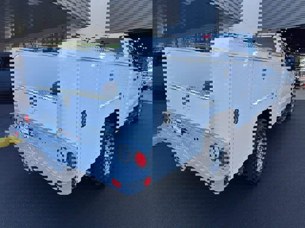 New 2025 Ford F350 XL w/ XL Chrome Package image 11