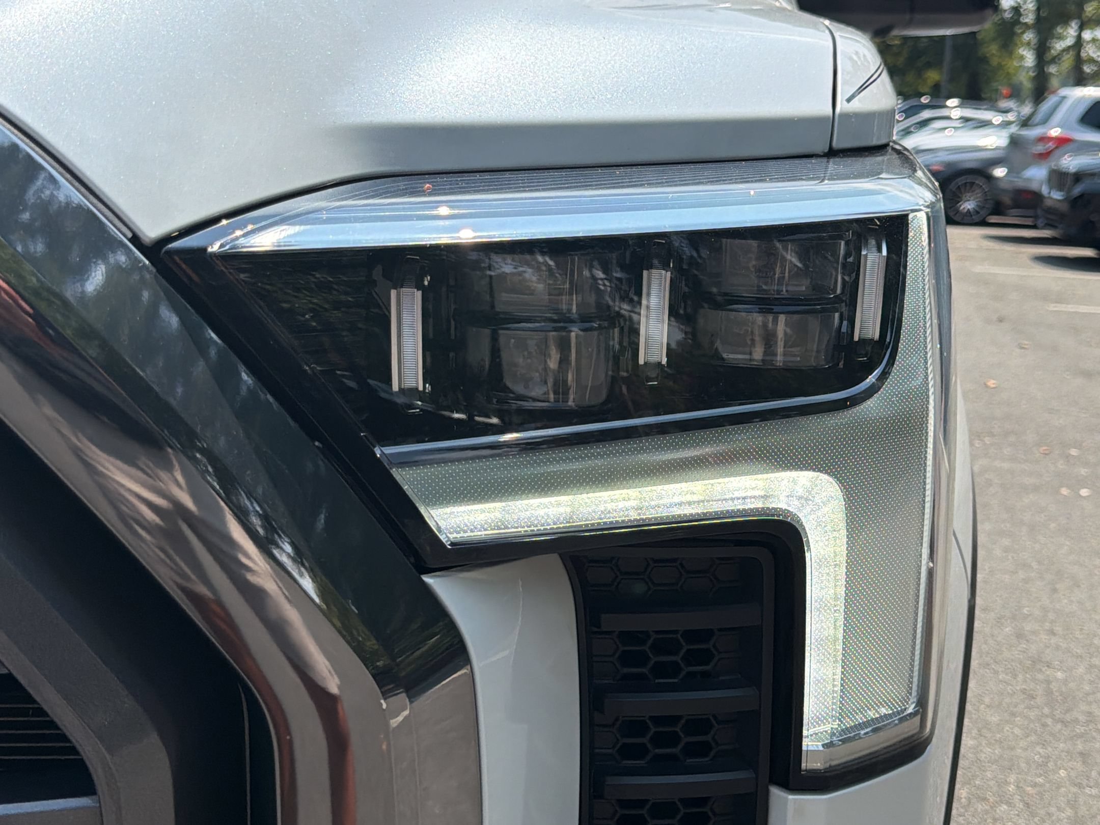 Used 2024 Toyota Tundra Platinum w/ TRD Off-Road Package AWD/4WD image 12