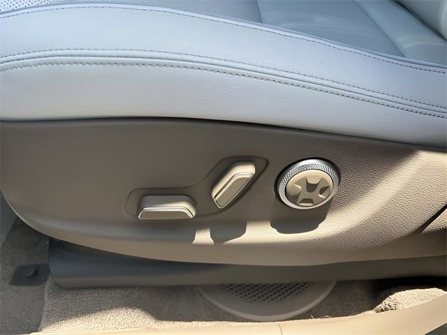 New 2026 Genesis GV70 2.5T Advanced image 23