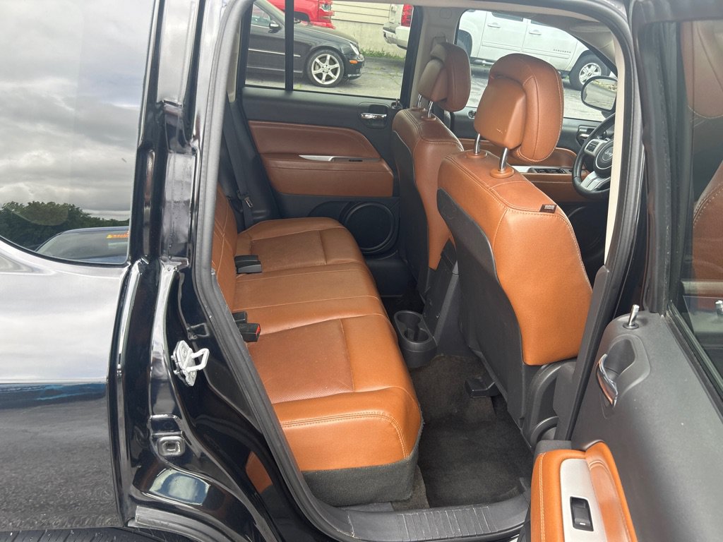 Used 2014 Jeep Compass Limited AWD/4WD image 12