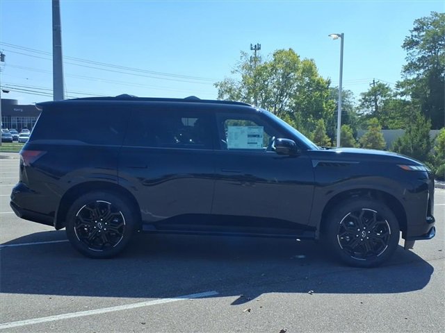 New 2026 INFINITI QX80 4WD w/ Sport Exterior Package image 7