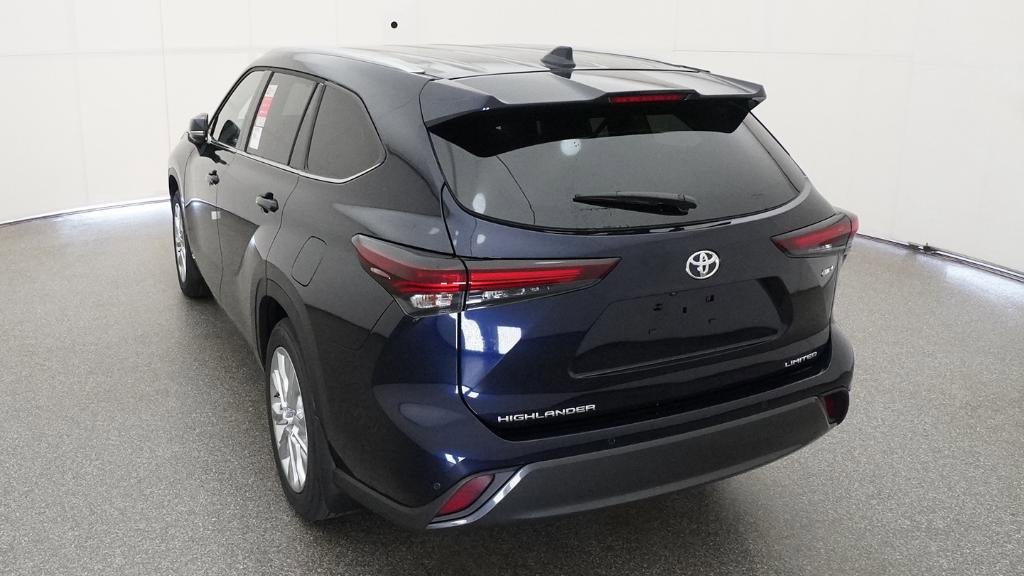 New 2026 Toyota Highlander Limited AWD/4WD image 16