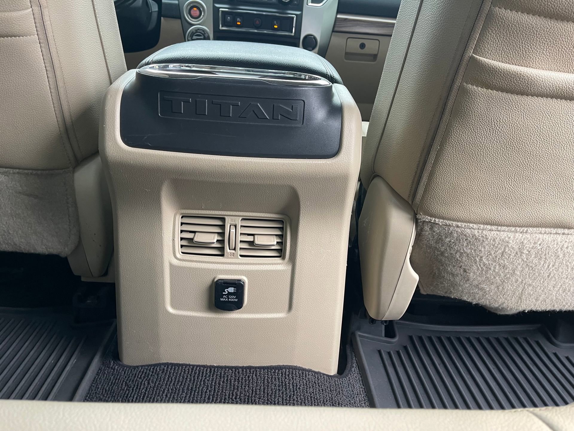 Used 2017 Nissan Titan SL w/ Chrome Package image 28