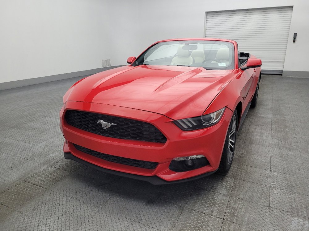 Used 2017 Ford Mustang Premium image 15