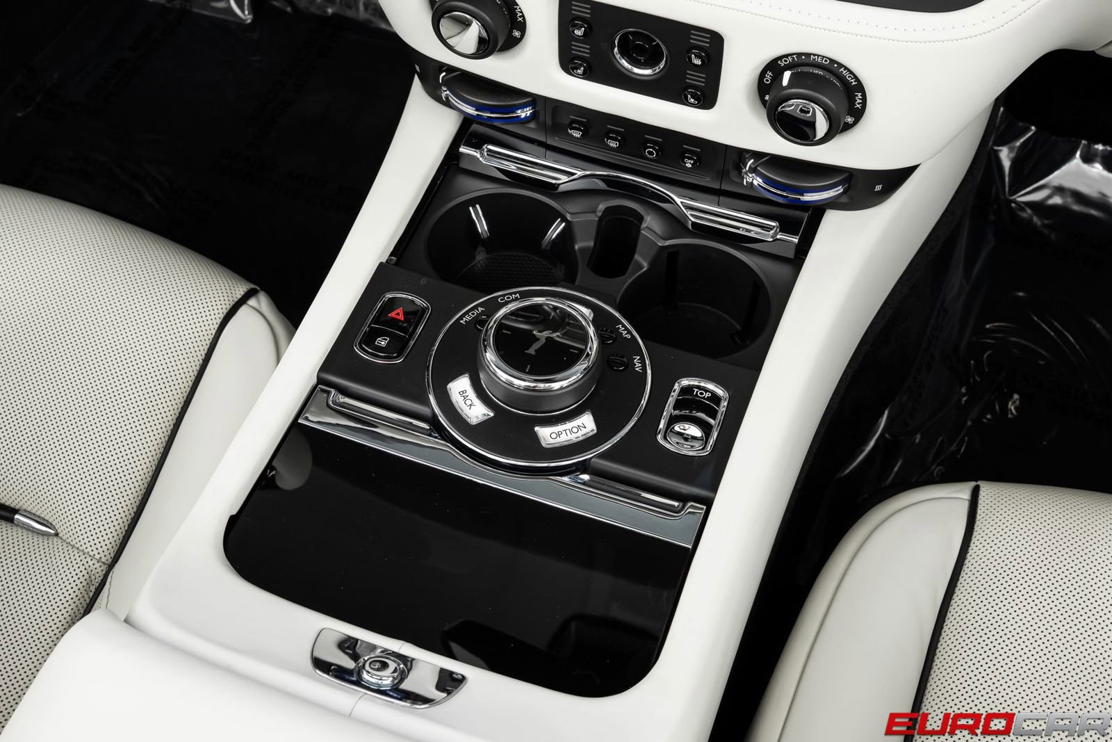 Used 2018 Rolls-Royce Dawn image 31