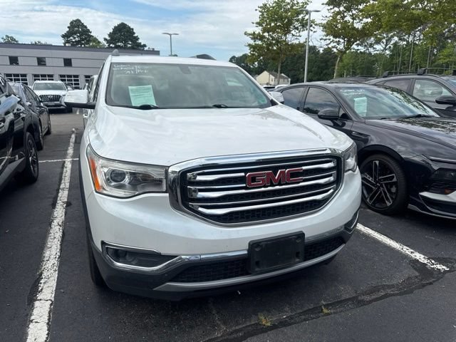 Used 2017 GMC Acadia SLT AWD/4WD image 2
