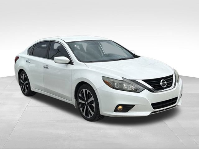 Used 2018 Nissan Altima 2.5 SR FWD image 6