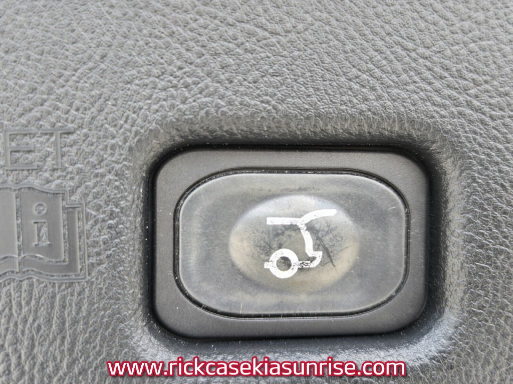 Used 2018 Lincoln MKX Reserve w/ Luxury Package FWD image 15