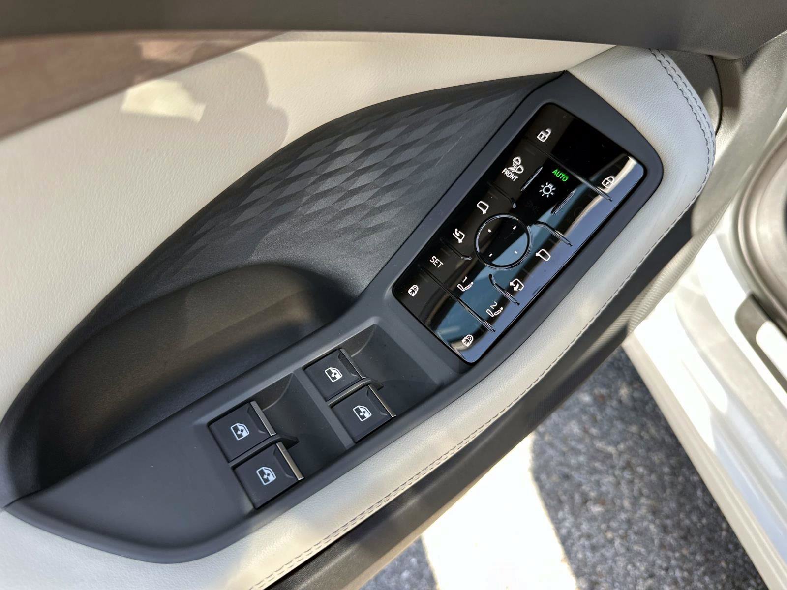 Certified 2025 Audi A5 2.0T Premium Plus w/ Premium Plus image 17