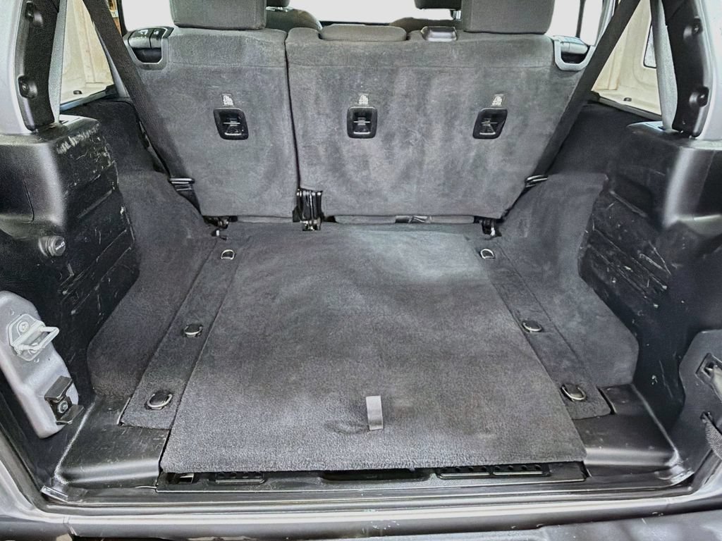 Used 2021 Jeep Wrangler Unlimited Sport AWD/4WD image 26