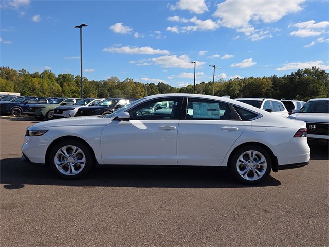 New 2025 Honda Accord LX image 2