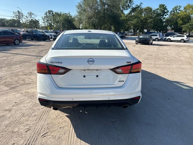 Used 2025 Nissan Altima 2.5 SR image 16