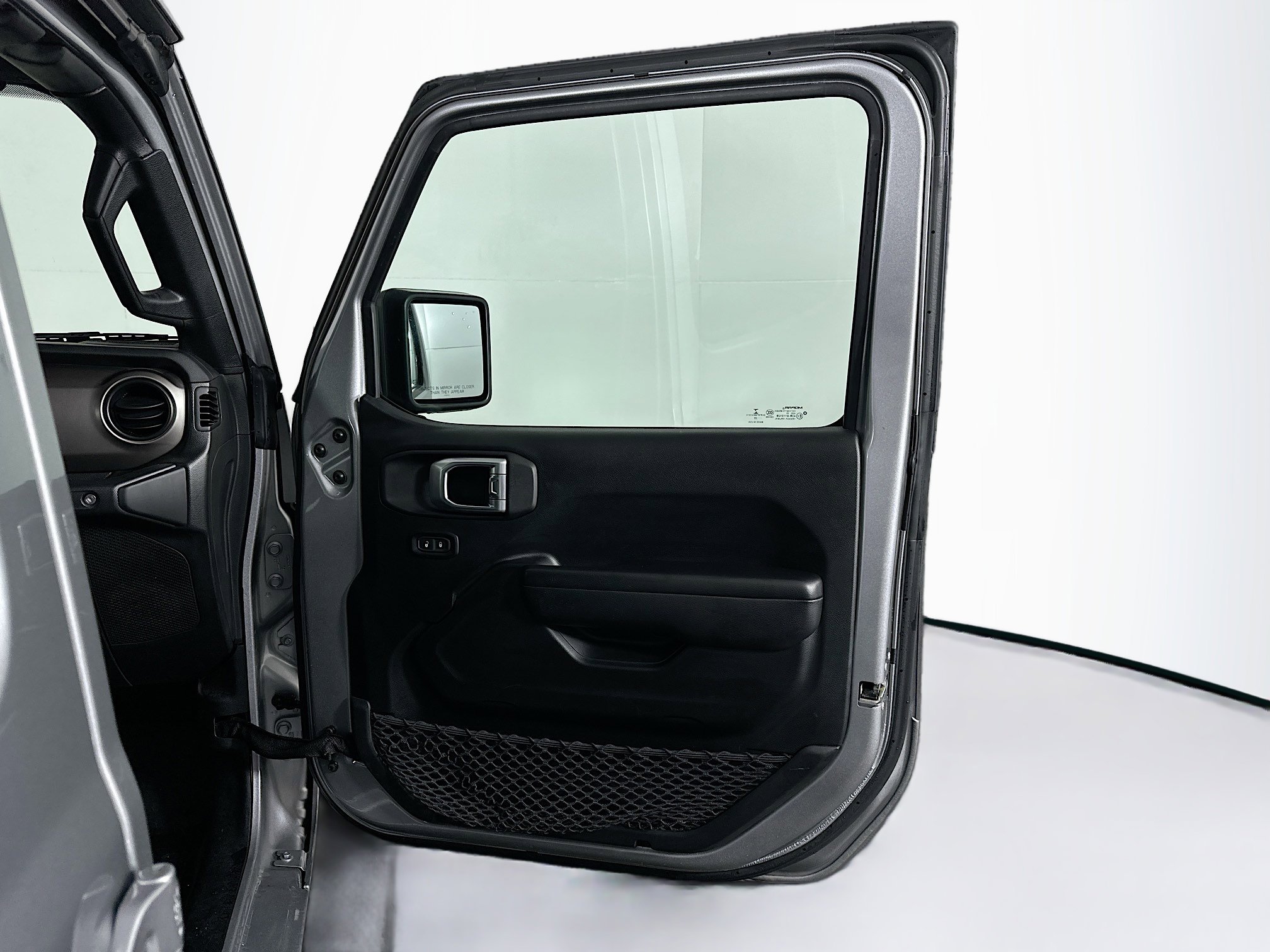 Used 2020 Jeep Wrangler Unlimited Sport S image 30