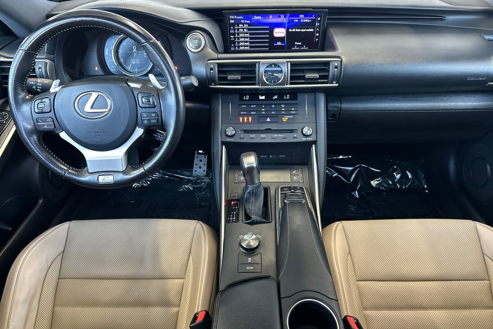 Used 2020 Lexus IS 300 F Sport w/ F Sport Package RWD image 12