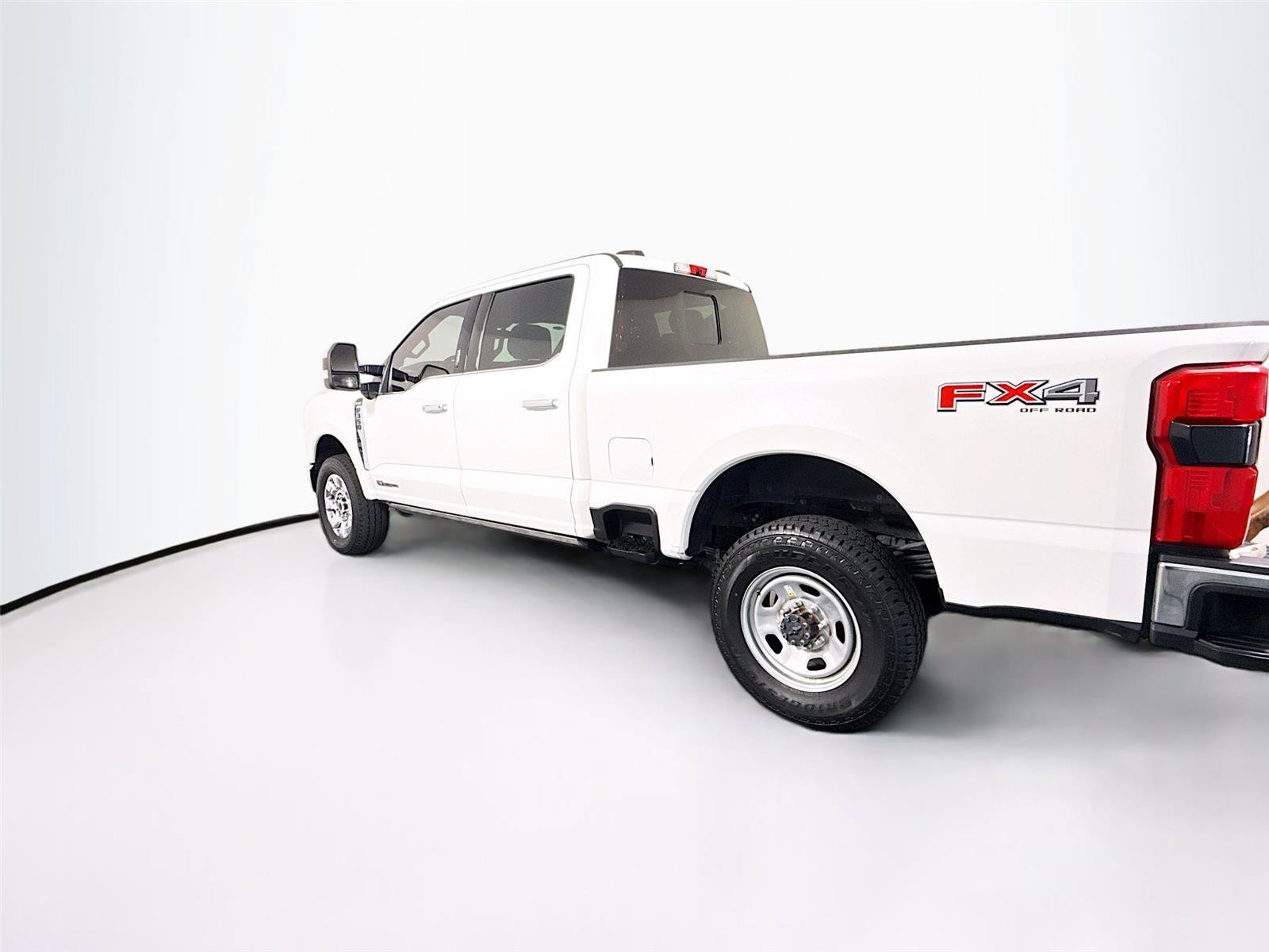 Used 2024 Ford F350 King Ranch w/ Chrome Package AWD/4WD image 27