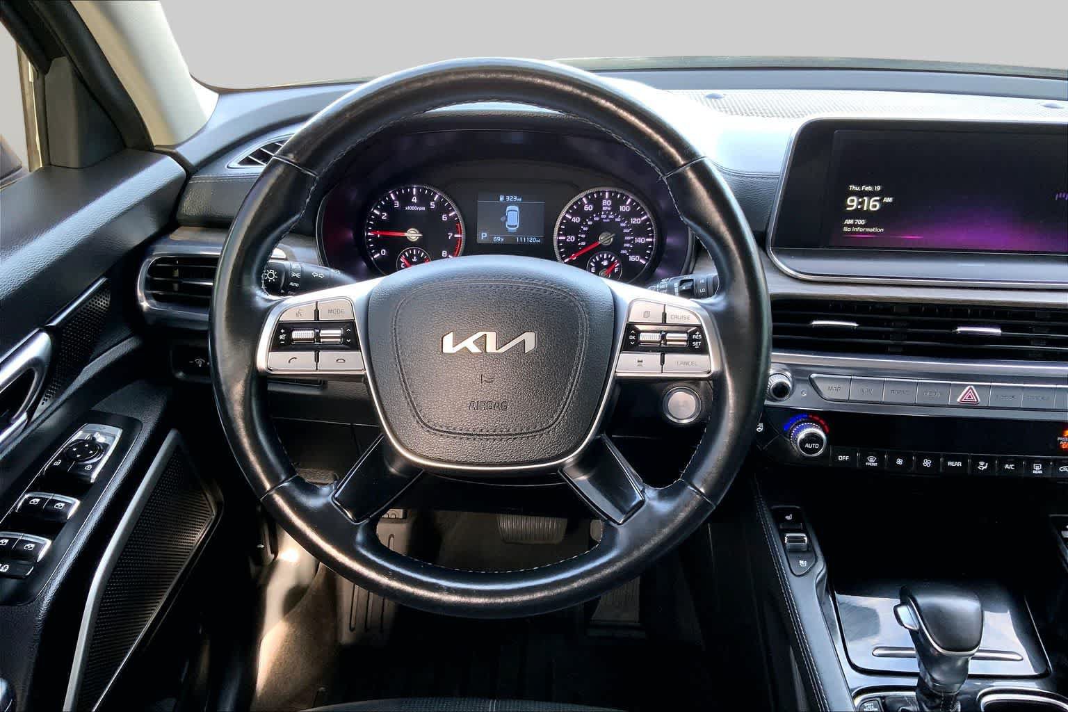 Used 2022 Kia Telluride EX w/ Towing Package AWD/4WD image 11