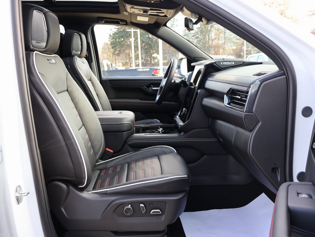 New 2025 GMC Yukon AT4 Ultimate image 45