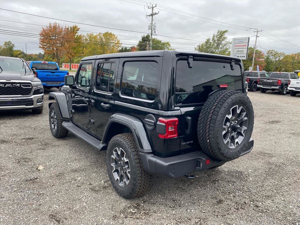 New 2027 Jeep Wrangler Unlimited Sahara AWD/4WD image 3