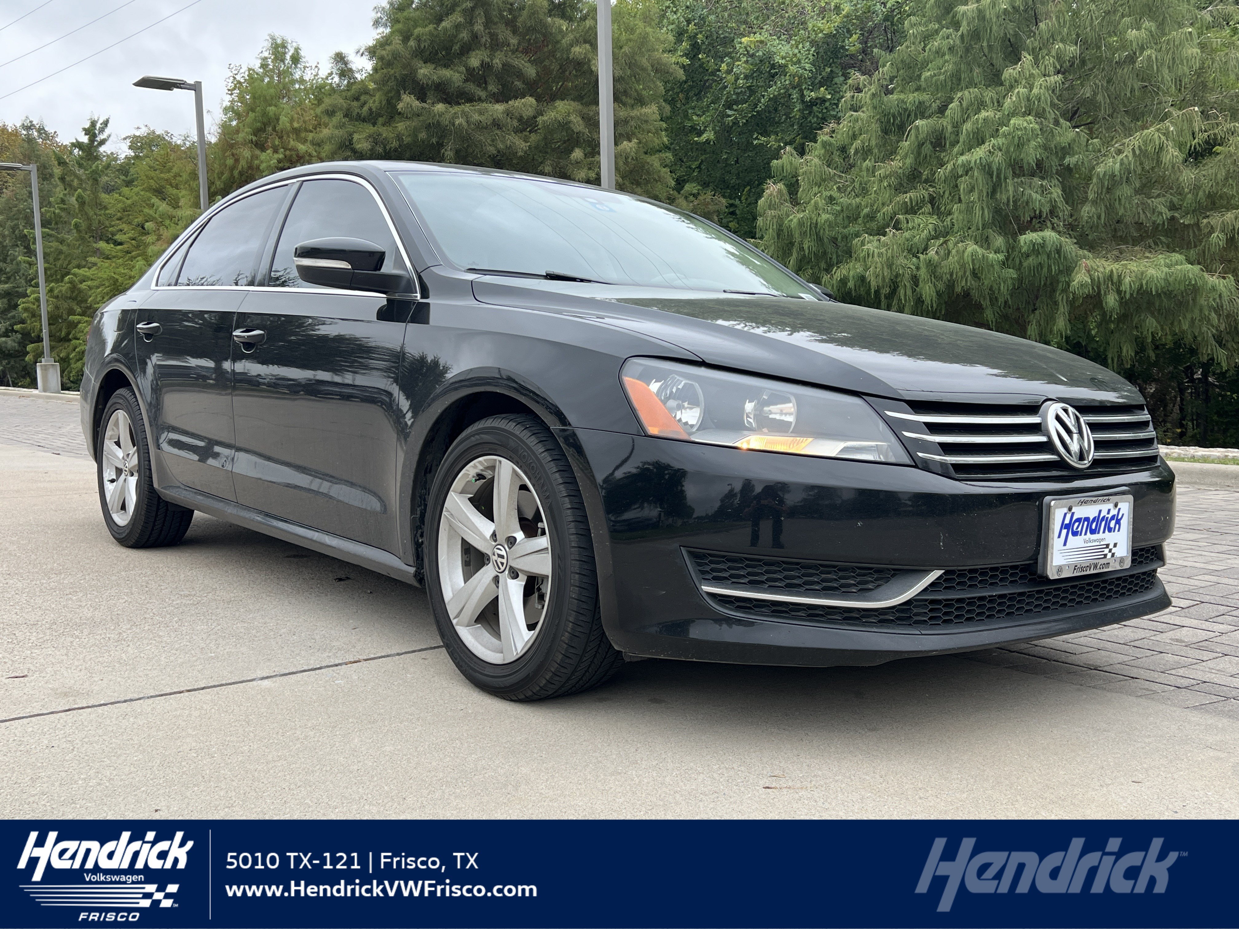 Used 2013 Volkswagen Passat 2.5 SE FWD image 1