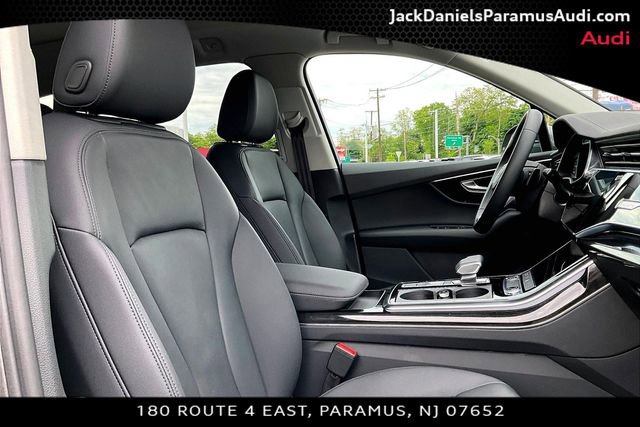 Used 2023 Audi Q7 2.0T Premium w/ Convenience Package AWD/4WD image 7
