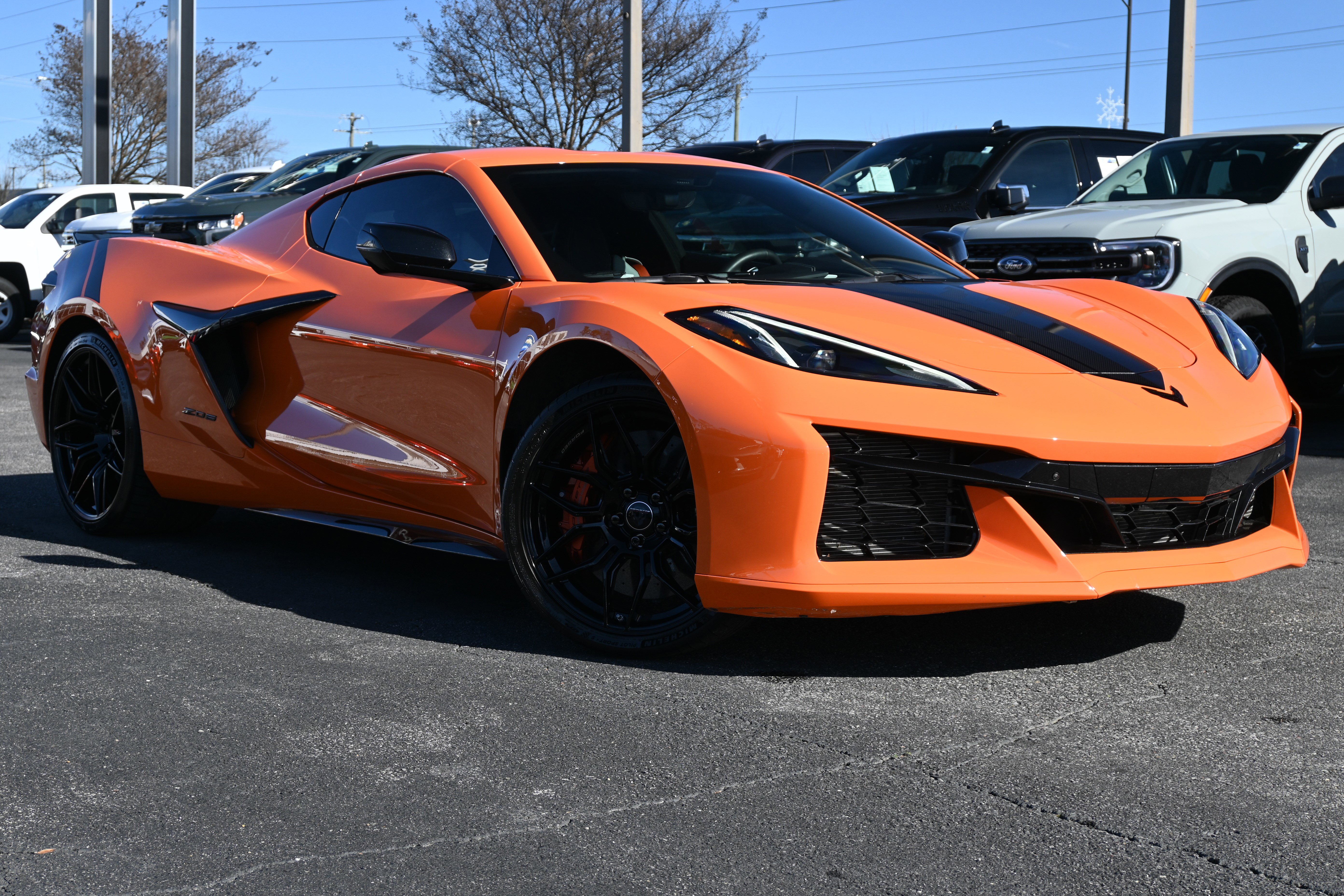 Used 2023 Chevrolet Corvette Z06 image 2