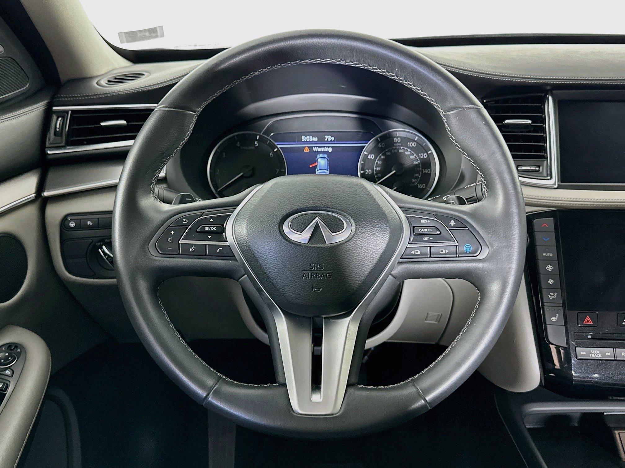 Used 2023 INFINITI QX50 Luxe FWD image 18
