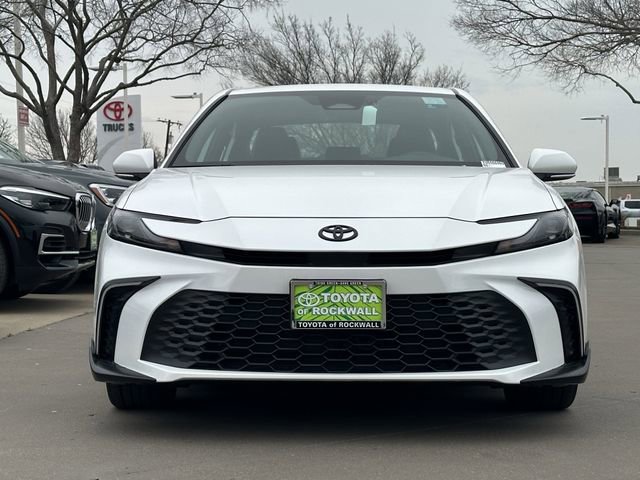 Used 2026 Toyota Camry SE w/ Convenience Package FWD image 7