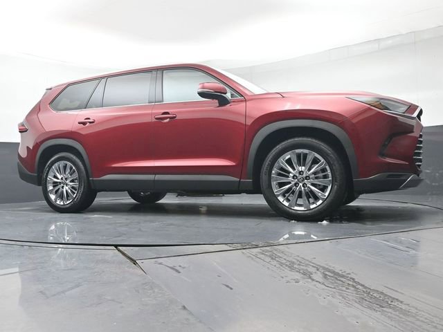 Certified 2025 Toyota Grand Highlander AWD image 48