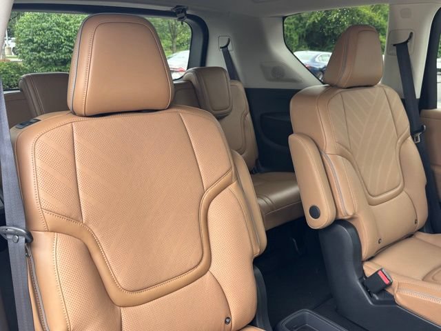 New 2027 INFINITI QX80 Luxe w/ Cargo Package AWD/4WD image 28