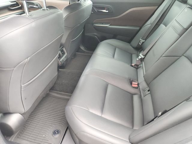 Used 2023 Toyota Crown XLE image 25