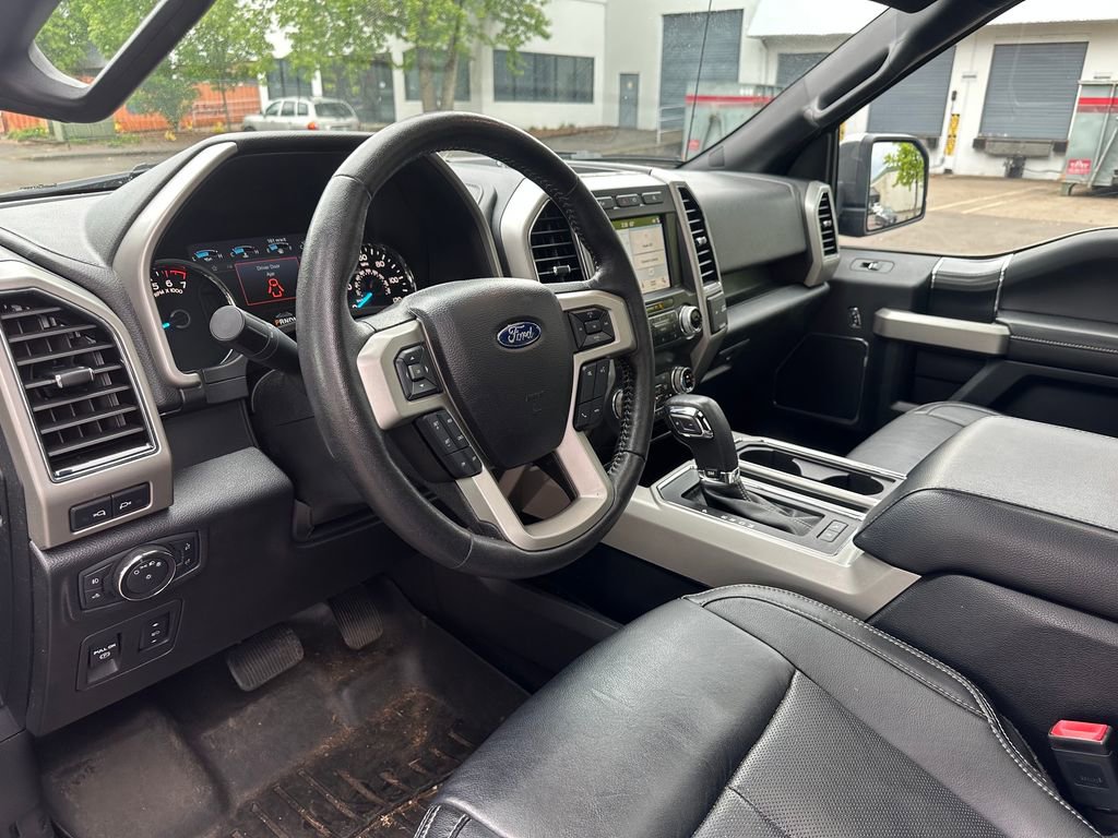 Used 2019 Ford F150 Lariat w/ Equipment Group 502A Luxury AWD/4WD image 13