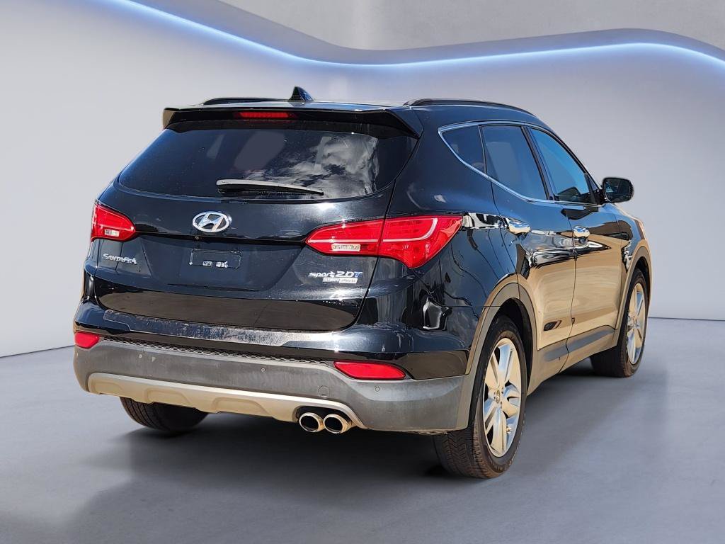 Used 2016 Hyundai Santa Fe Sport 2.0T w/ Option Group 05 AWD/4WD image 8