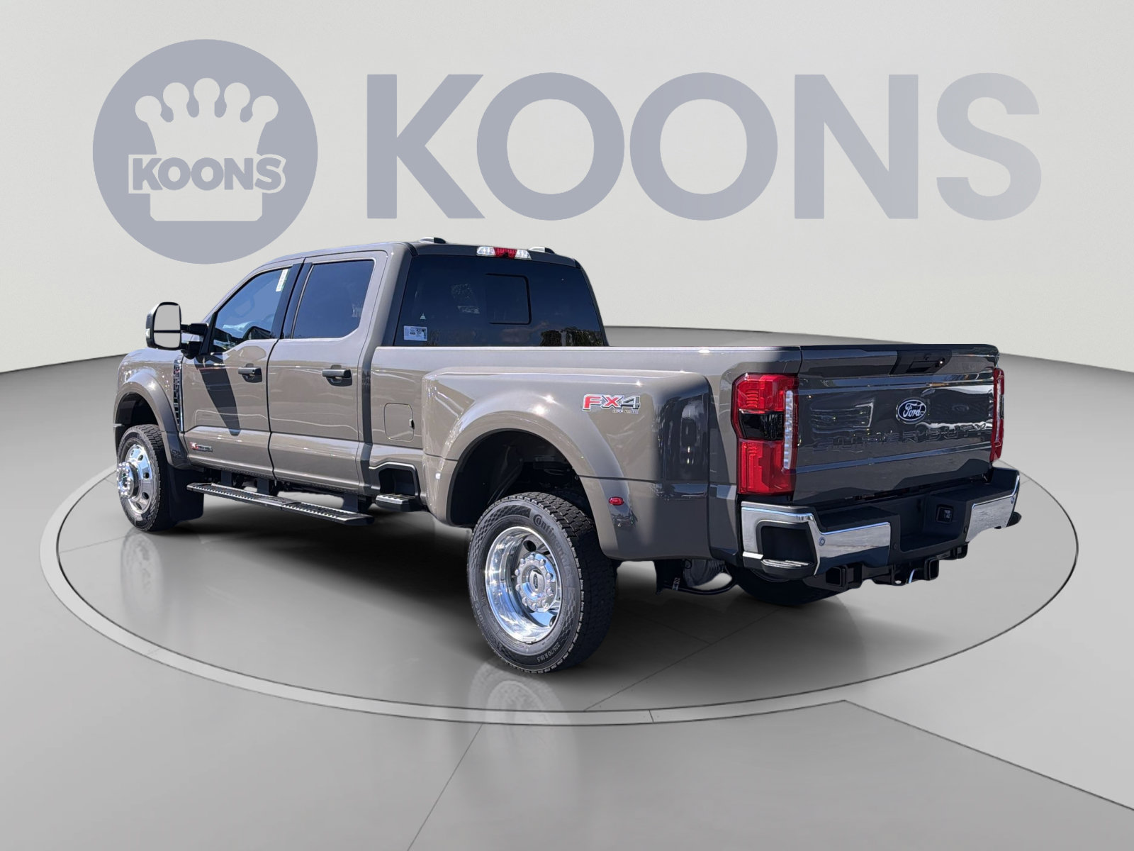New 2027 Ford F450 XLT w/ 360-Degree Camera Package AWD/4WD image 4