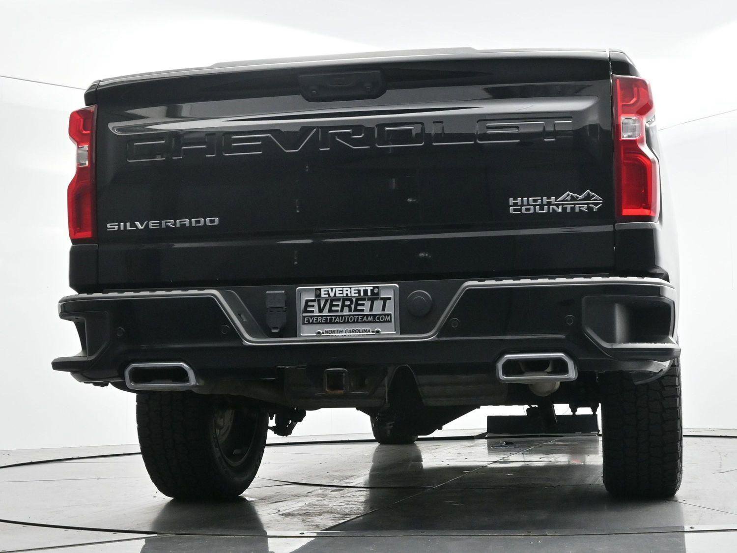 Used 2023 Chevrolet Silverado 1500 High Country w/ High Country Premium Package image 37