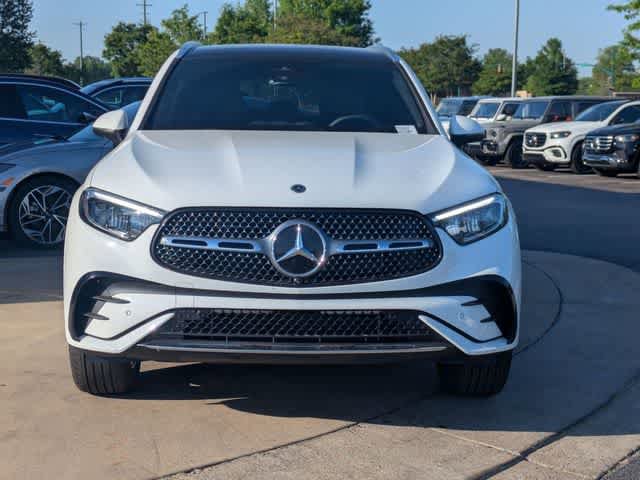 Used 2026 Mercedes-Benz GLC 300 image 4