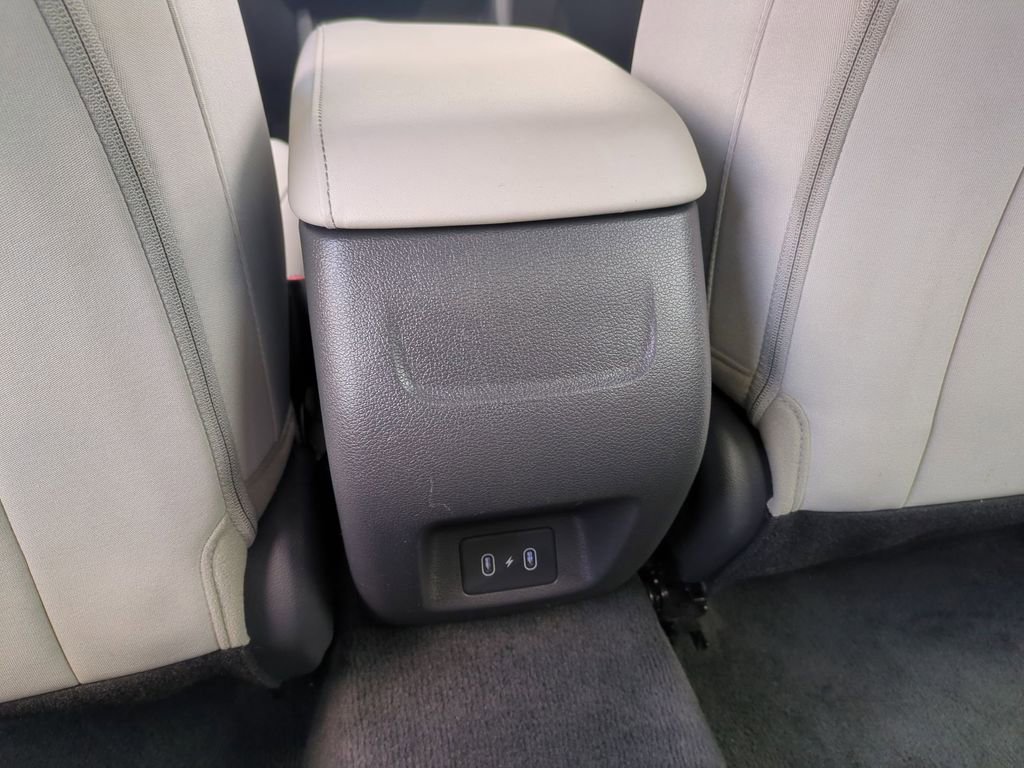 Used 2025 Hyundai Sonata SEL FWD image 20