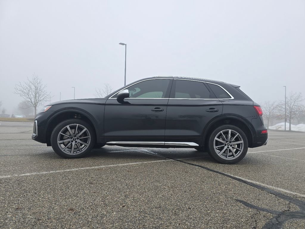 Used 2022 Audi SQ5 Premium Plus w/ Premium Plus Package image 11