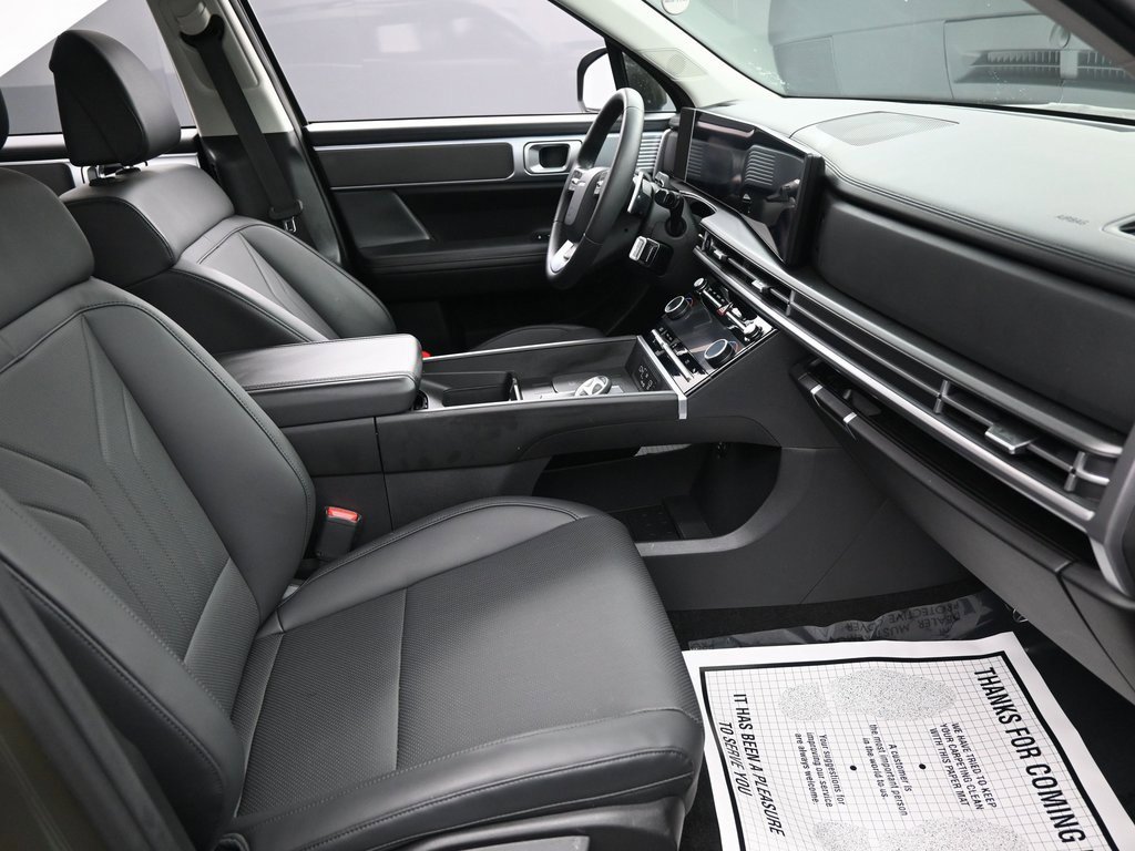 Used 2025 Hyundai Santa Fe SEL w/ Tow & Go Package image 32